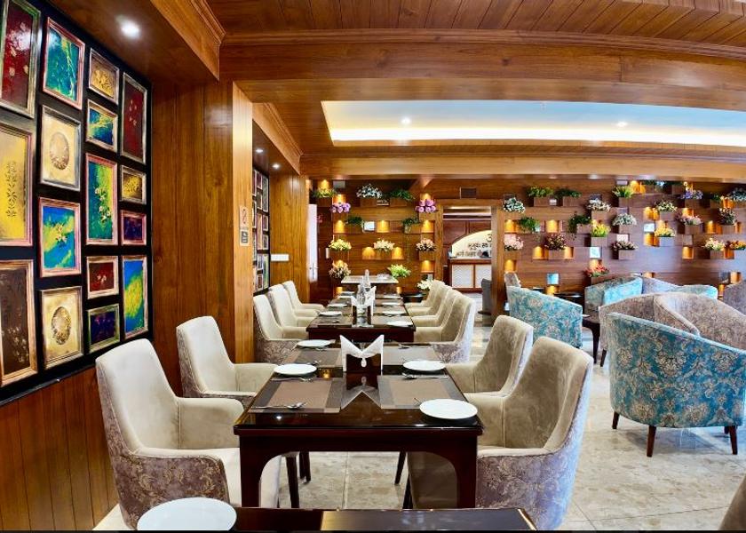 Himachal Pradesh Manali Food & Dining