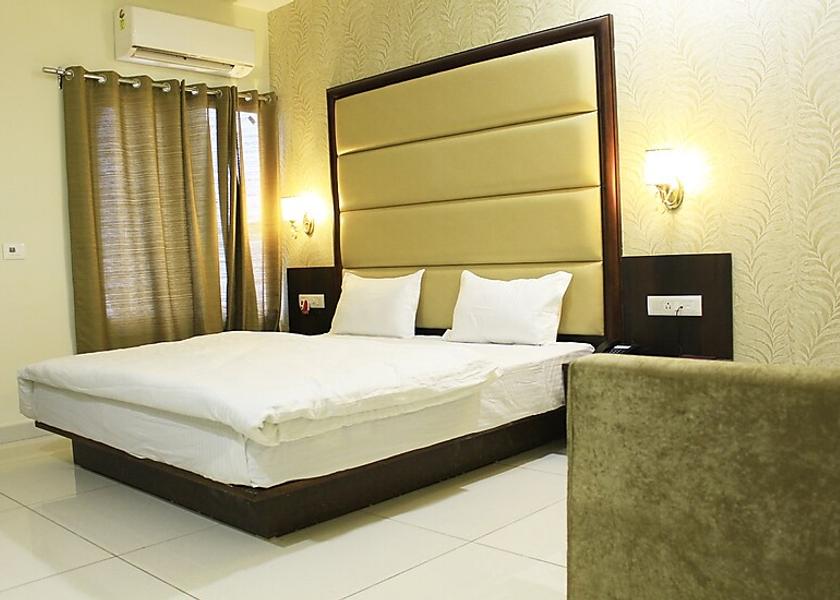 Uttar Pradesh Muzaffarnagar Premium Room