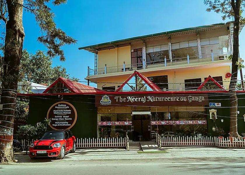 Uttarakhand Rishikesh Facade