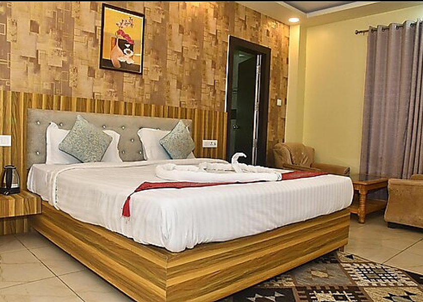 Bihar Patna Club Deluxe