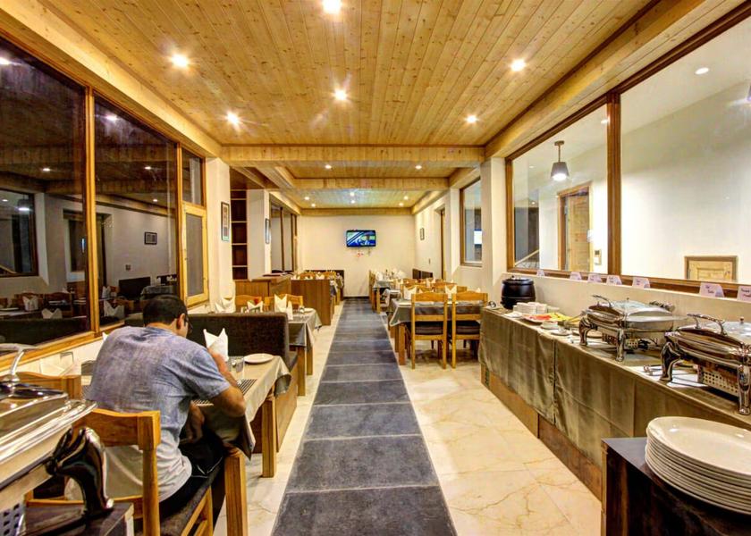 Himachal Pradesh Manali Food & Dining
