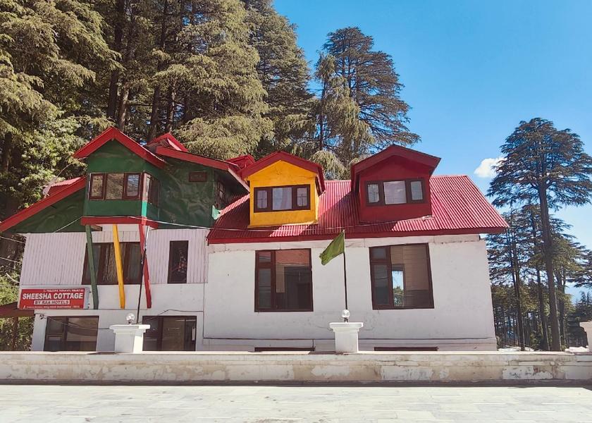 Jammu and Kashmir Patnitop Exterior view