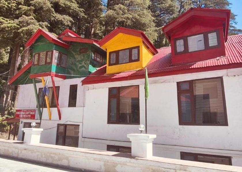 Jammu and Kashmir Patnitop Hotel Exterior