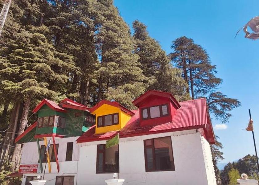 Jammu and Kashmir Patnitop Hotel Exterior