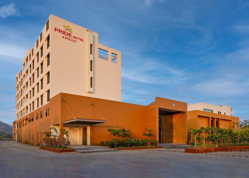 Gujarat Ambaji Hotel Exterior