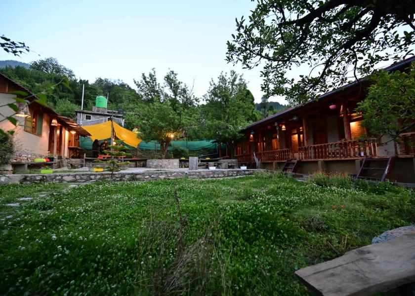 Himachal Pradesh Kasol Garden