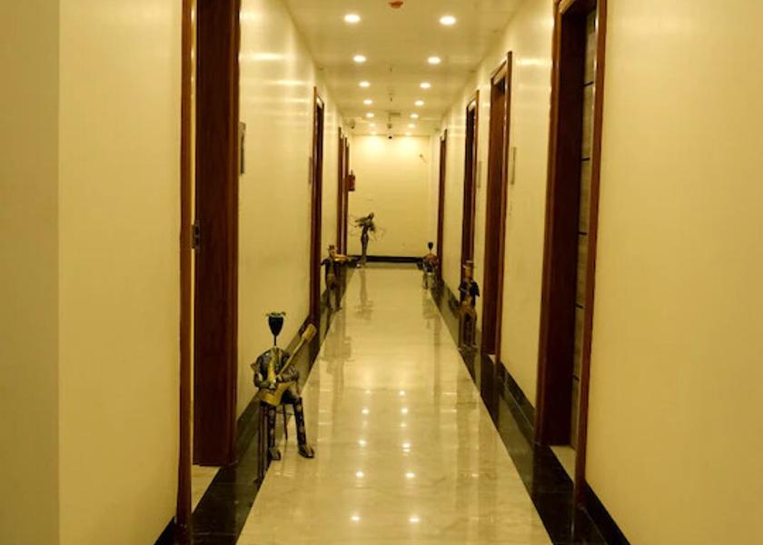 Uttar Pradesh Lucknow Public Areas