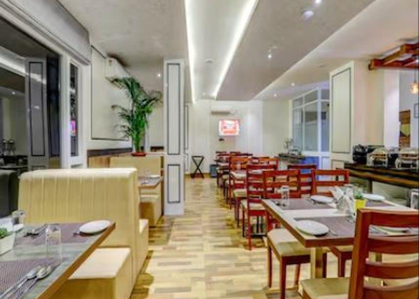 Maharashtra Pune Food & Dining