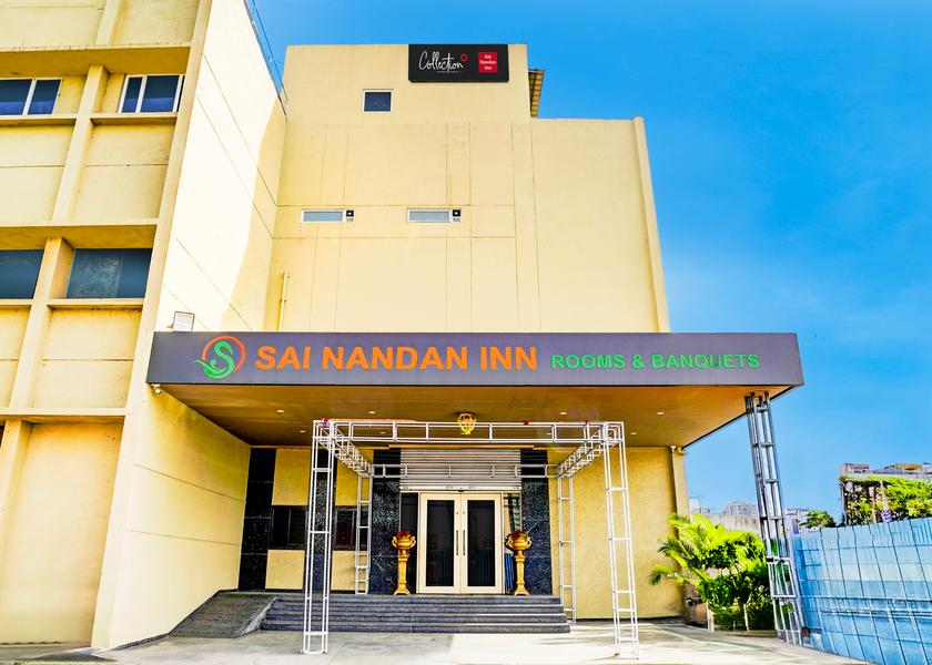 Maharashtra Kalyan Hotel Exterior