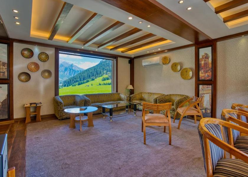 Jammu and Kashmir Sonamarg Public Areas