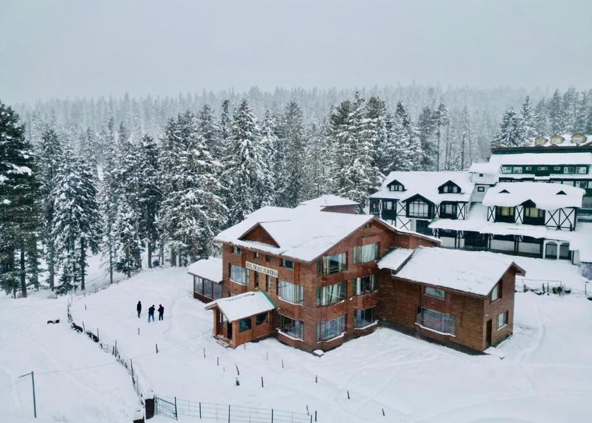 Jammu and Kashmir Gulmarg Hotel View