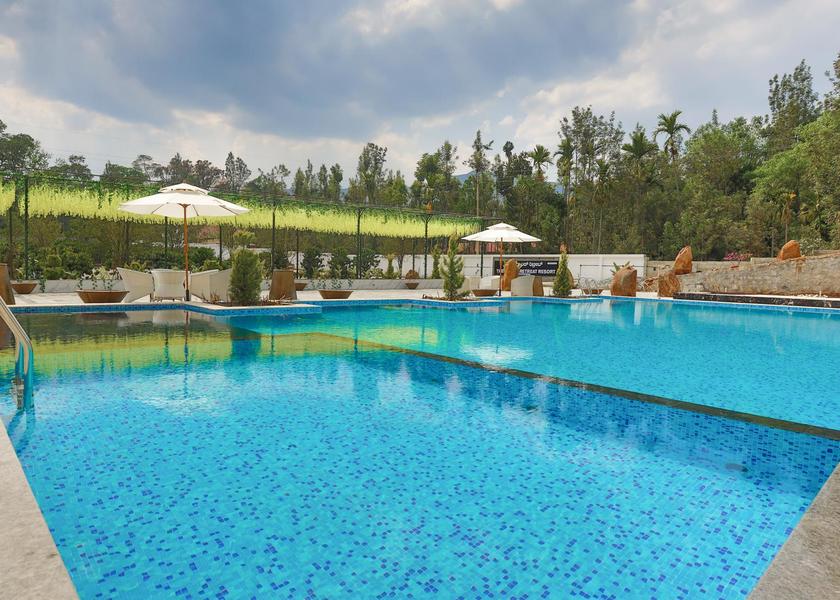 Karnataka Chikkamagaluru Swimming pool