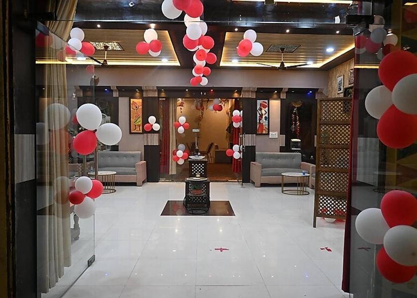Madhya Pradesh Orchha Public Areas