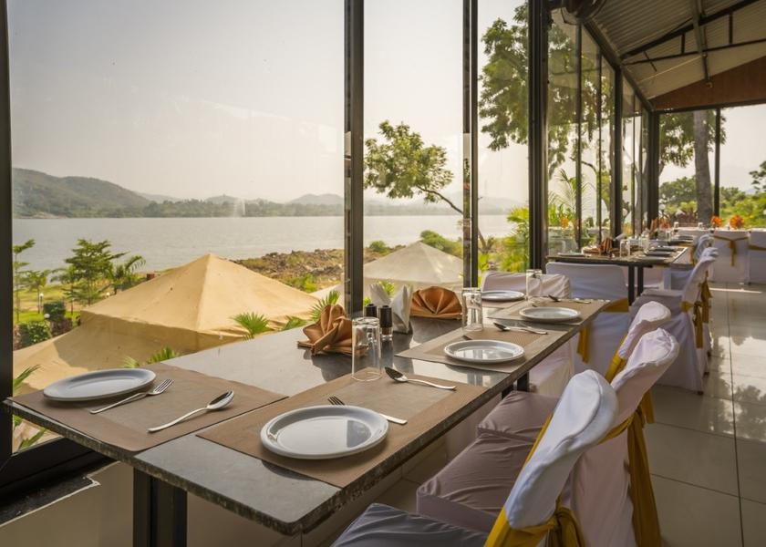 Gujarat Rajpipla Food & Dining