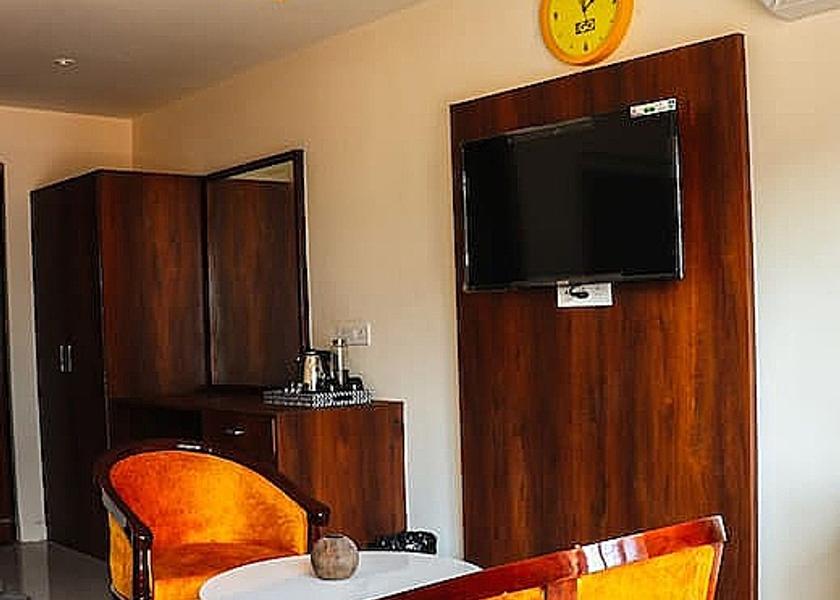 Uttarakhand Rishikesh Public Areas
