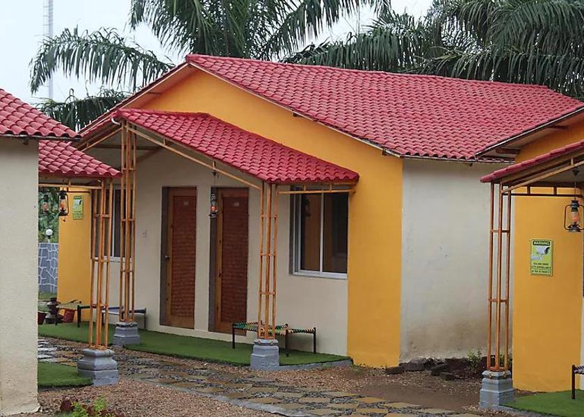 Gujarat Rajpipla Hotel Exterior