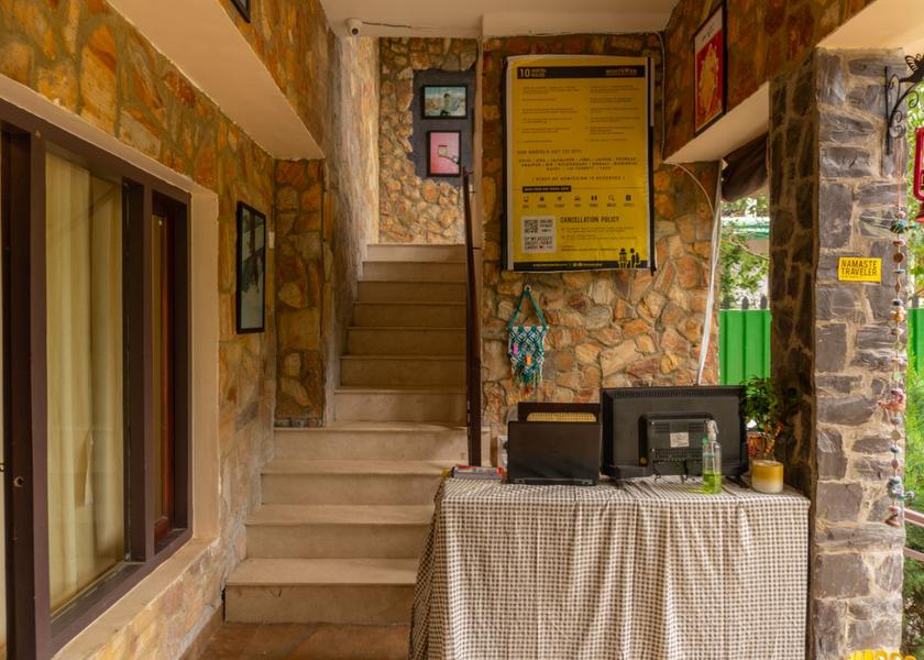 Uttarakhand Bhimtal Public Areas