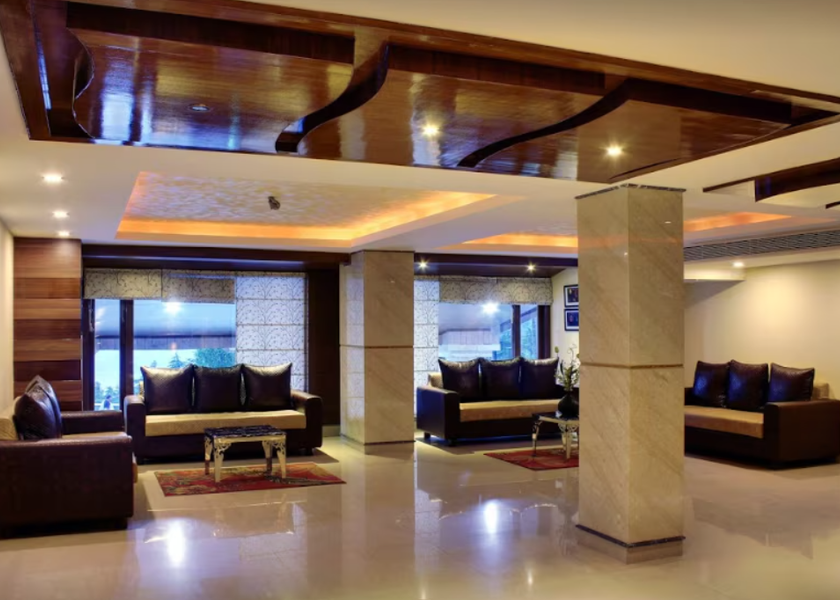 Jammu and Kashmir Patnitop Public Areas