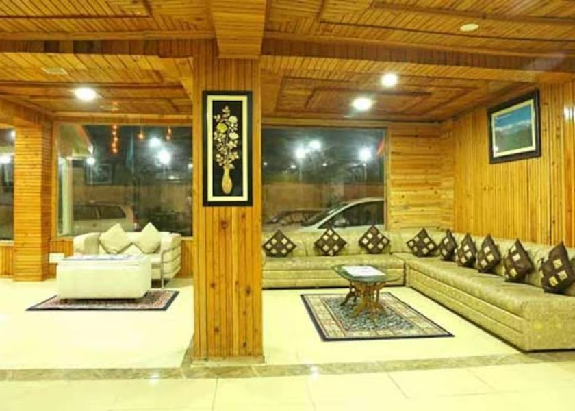 Jammu and Kashmir Patnitop Public Areas
