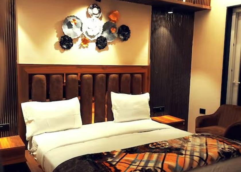 Uttarakhand Mussoorie Deluxe Non View Room