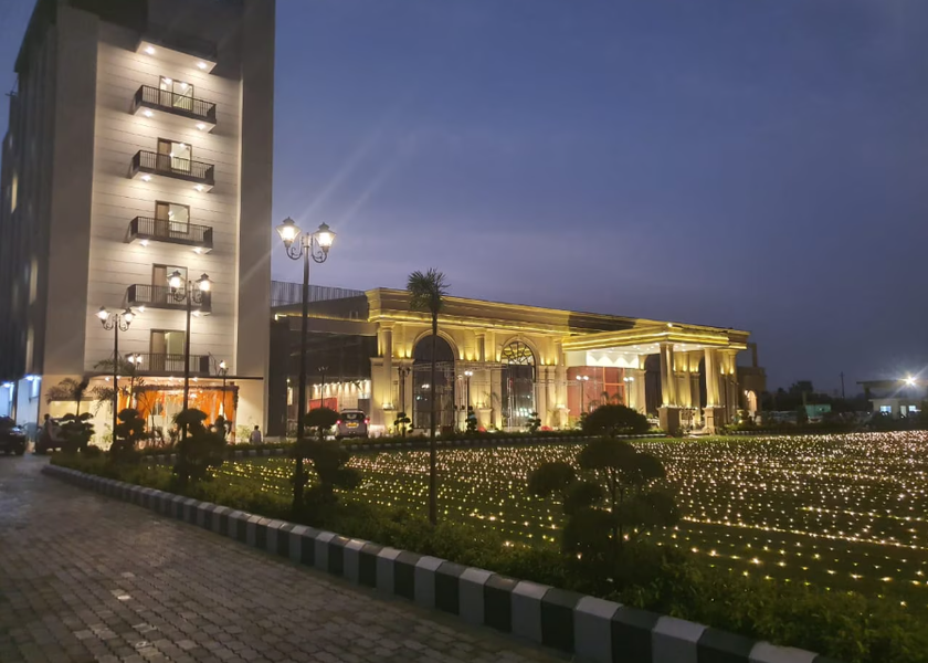 Uttar Pradesh Noida Hotel Exterior