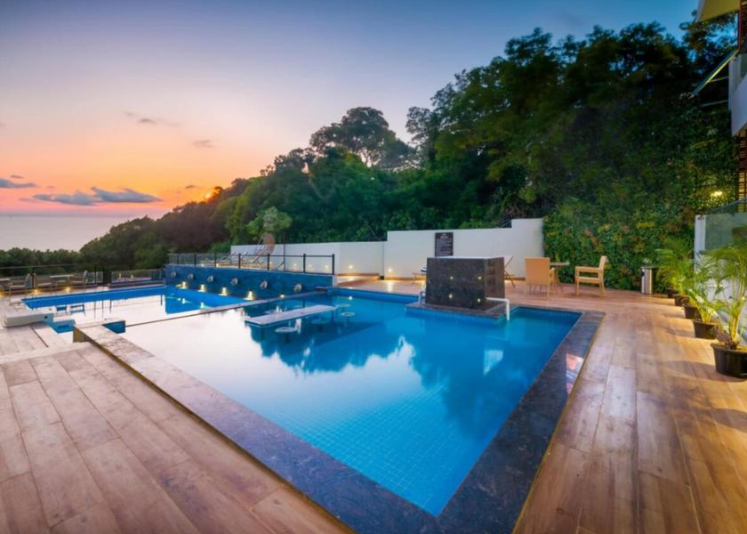 Goa Morjim Pool