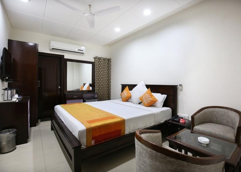 Punjab Jalandhar Deluxe Room