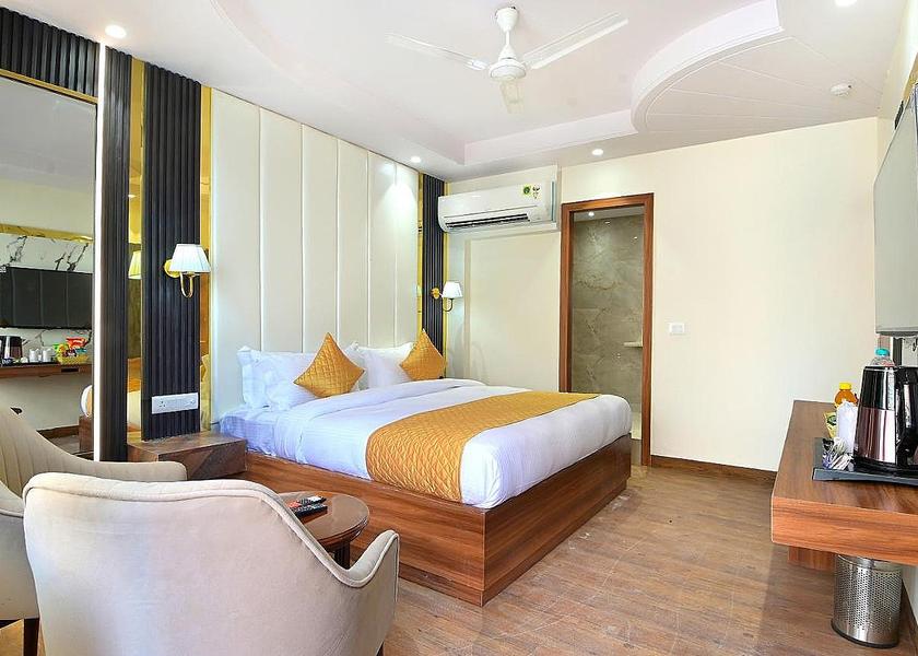 Delhi Delhi Family Studio