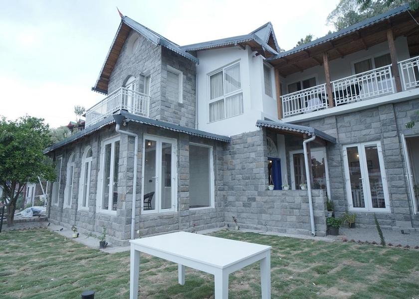 Uttarakhand Nainital Hotel Exterior