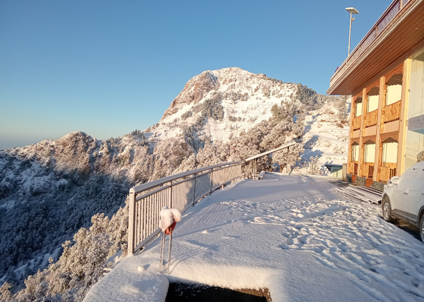 Uttarakhand Dhanaulti Hotel View