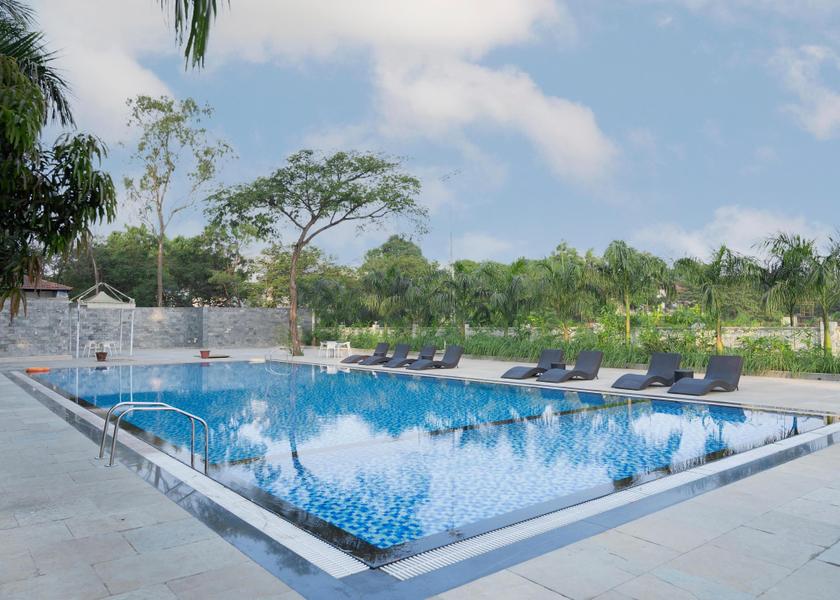 Maharashtra Lonavala Pool