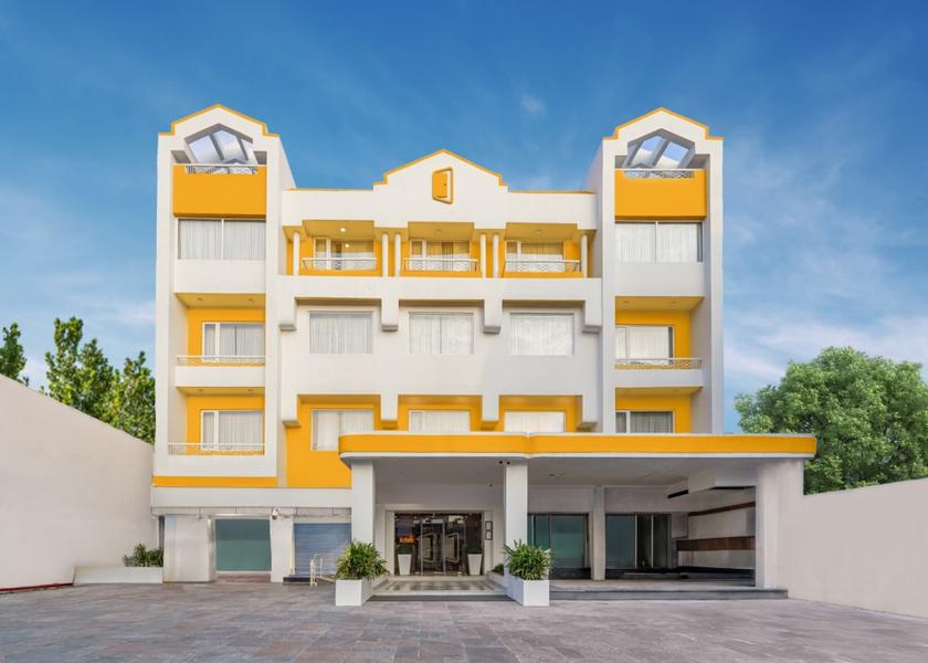 Jammu and Kashmir Katra Hotel Exterior