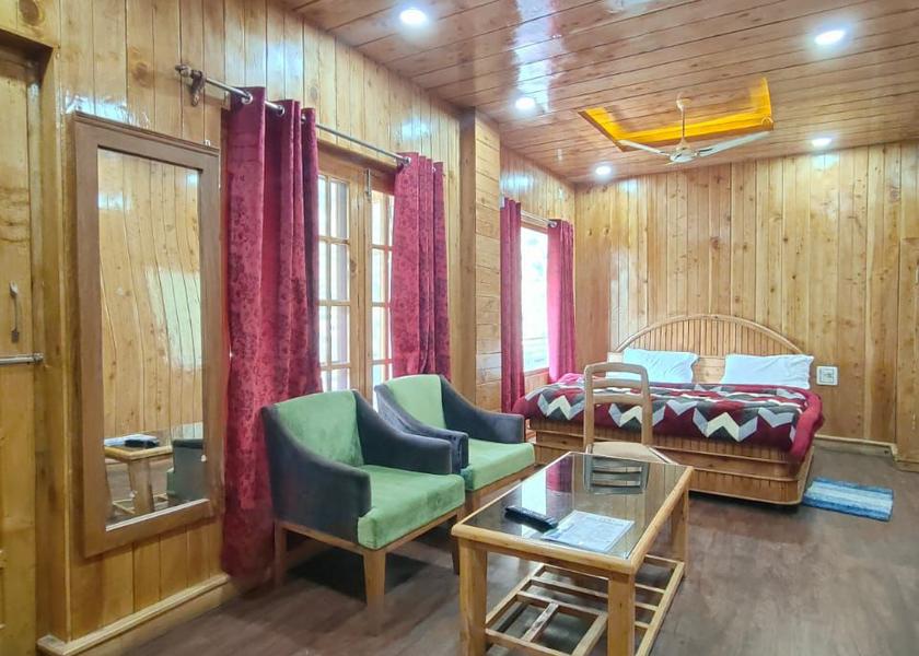Himachal Pradesh Chamba Deluxe Room