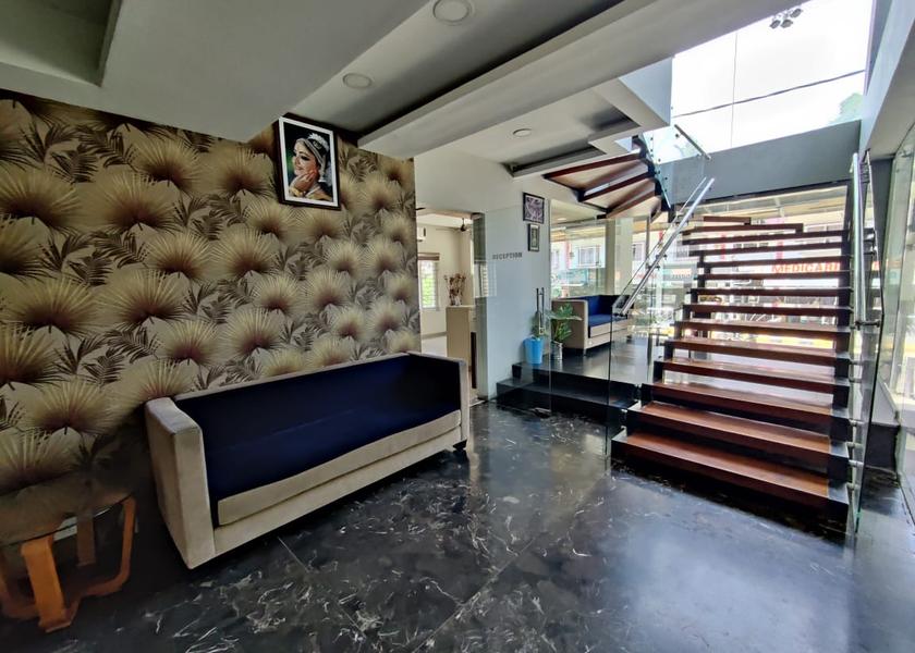 Kerala Guruvayur Public Areas