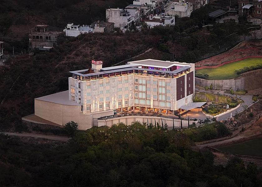 Rajasthan Udaipur Hotel Exterior