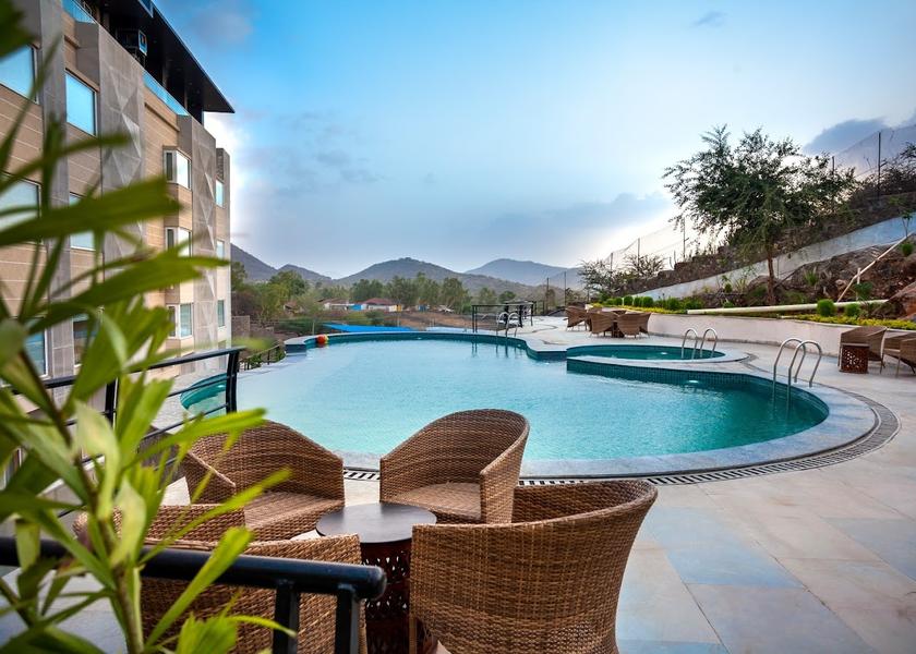 Rajasthan Udaipur Swimming Pool