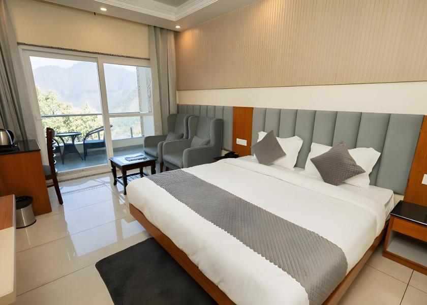 Uttarakhand Mussoorie Valley View Balcony Room