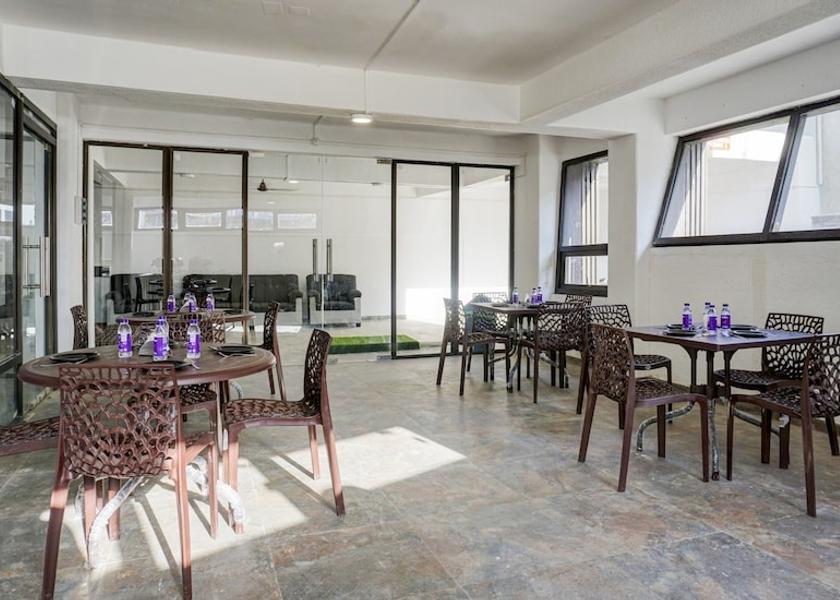 Maharashtra Pune Food & Dining