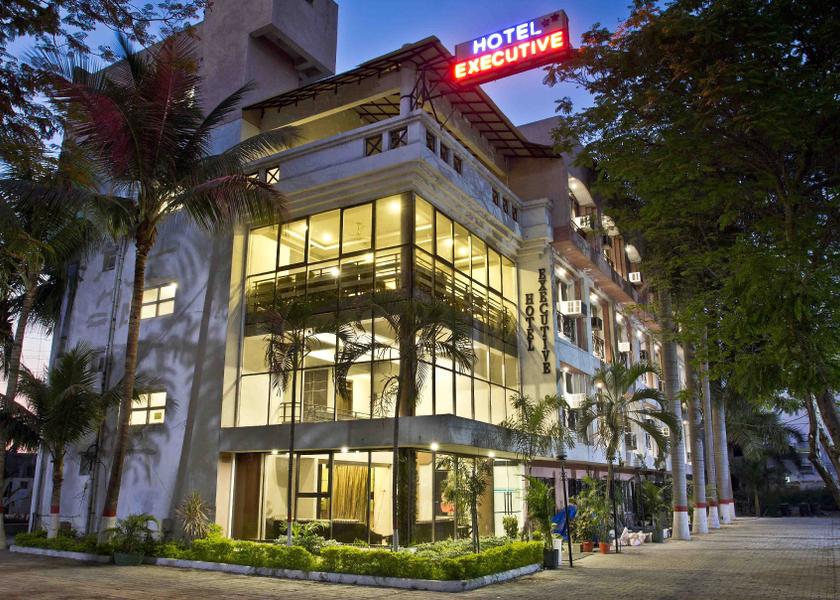 Uttar Pradesh Ghaziabad Hotel Exterior