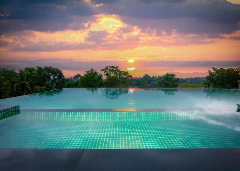 Kerala Wayanad Pool