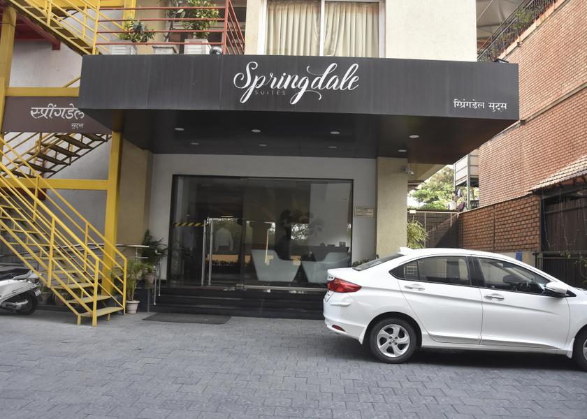 Maharashtra Nagpur Hotel Exterior