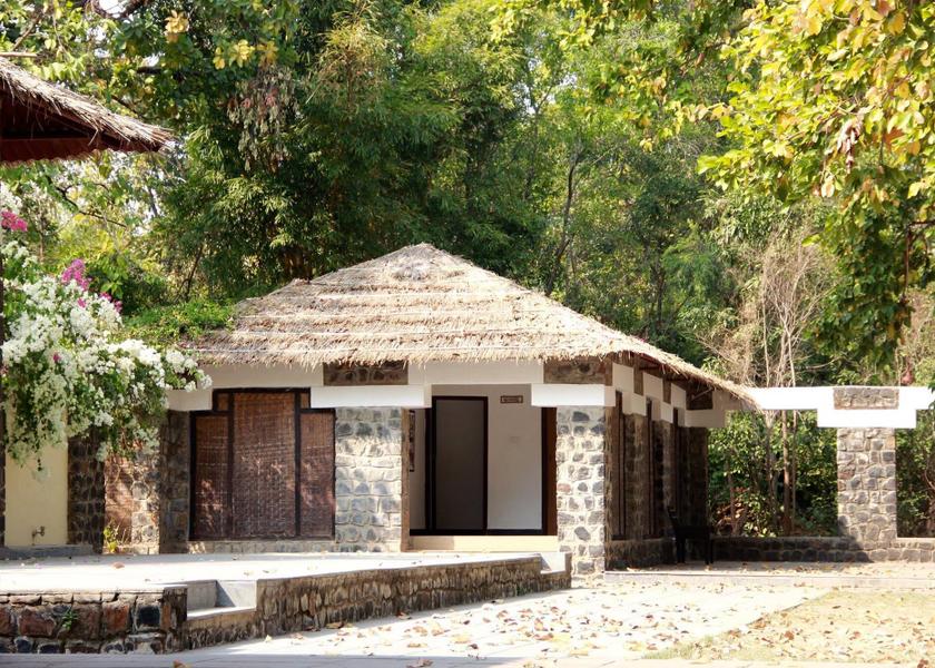 Madhya Pradesh Jamunara Hotel Exterior
