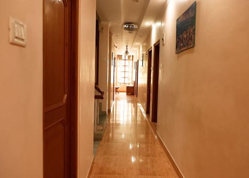 Himachal Pradesh Tikkar Public Areas