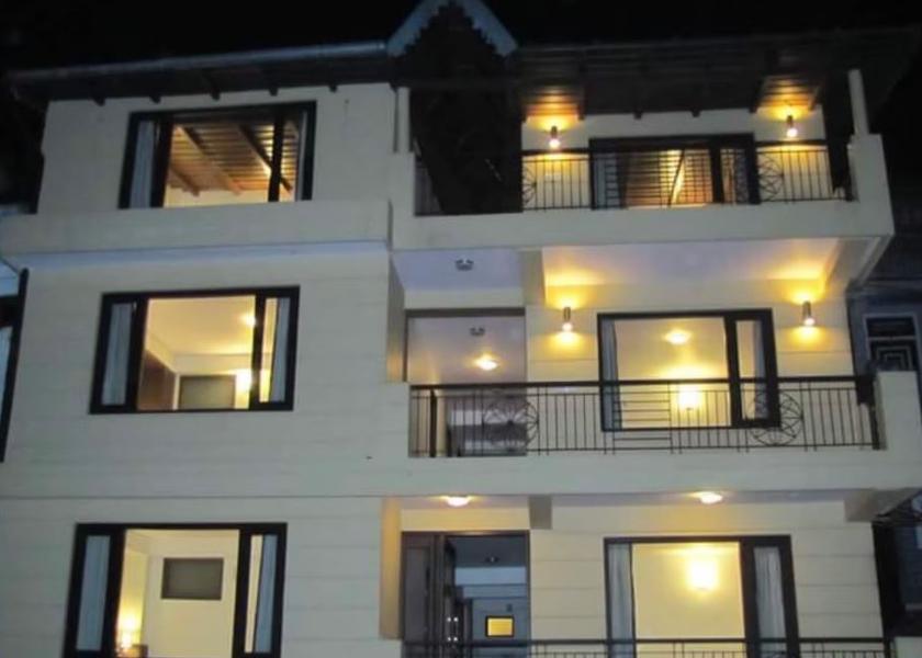 Uttarakhand Nainital Hotel Exterior