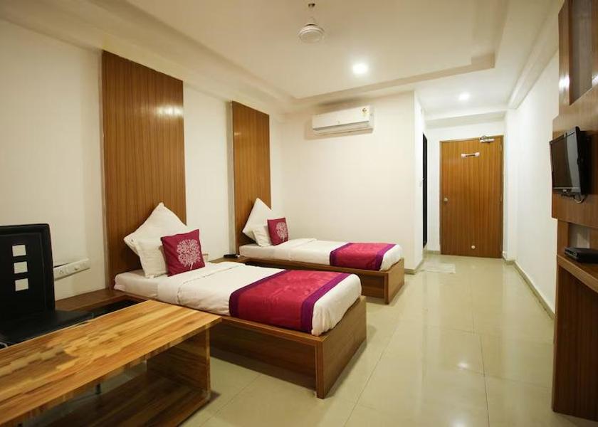 Gujarat Gandhinagar Deluxe A/c Room