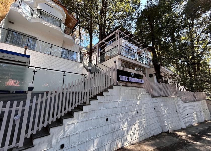 Uttarakhand Nainital Hotel Exterior