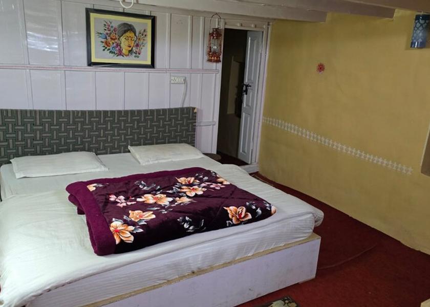 Uttarakhand Mukteshwar Mud Cottage