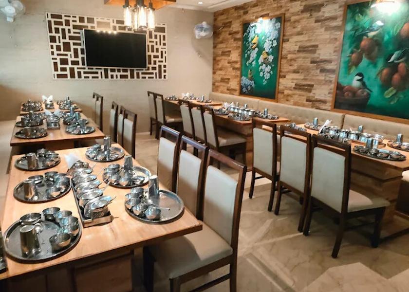 Gujarat Ambaji Food & Dining