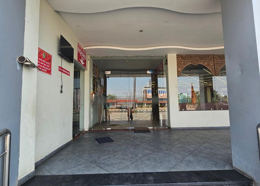 Gujarat Rajpipla Hotel Exterior