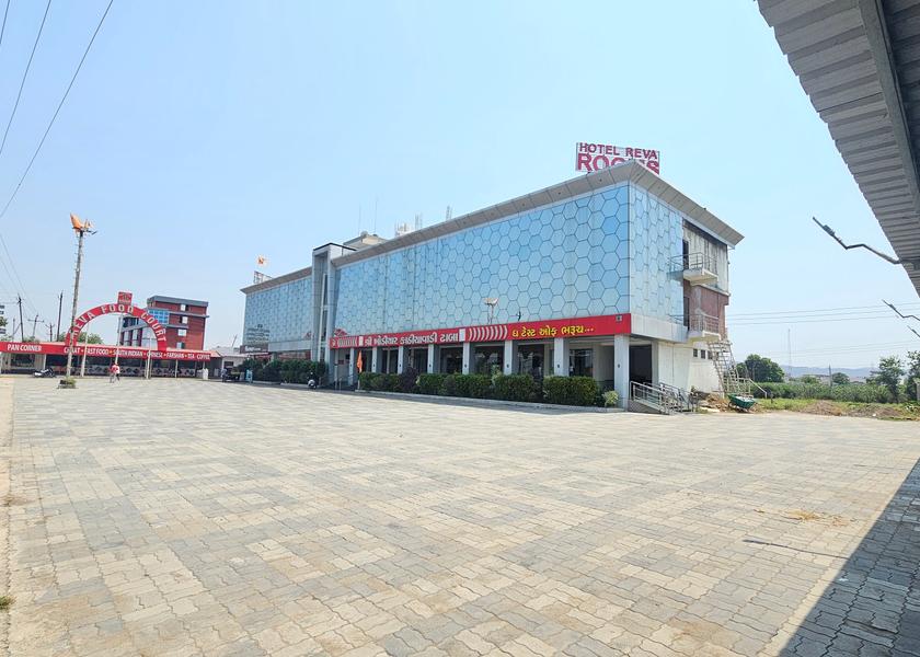Gujarat Rajpipla Hotel Exterior